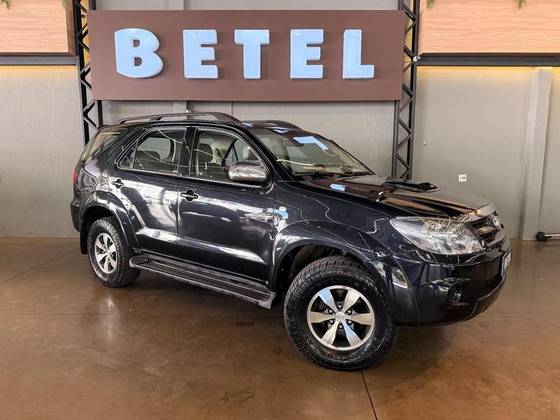 TOYOTA HILUX SW4 3.0 SRV 4X4 16V TURBO INTERCOOLER DIESEL 4P AUTOMÁTICO